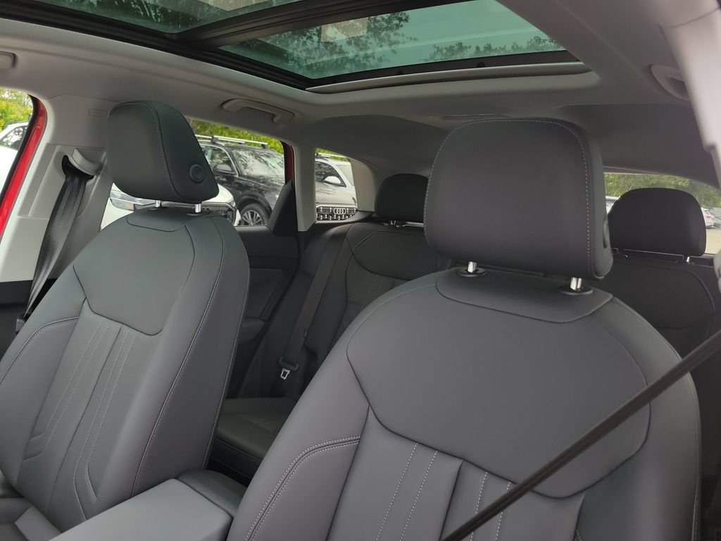 New 2026 Audi Q3 quattro 2.0T AWD/4WD image 16