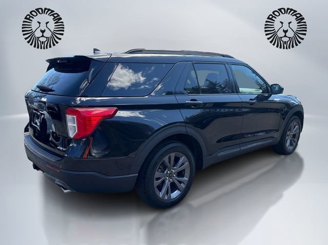 Used 2023 Ford Explorer XLT w/ Equipment Group 202A AWD/4WD image 5