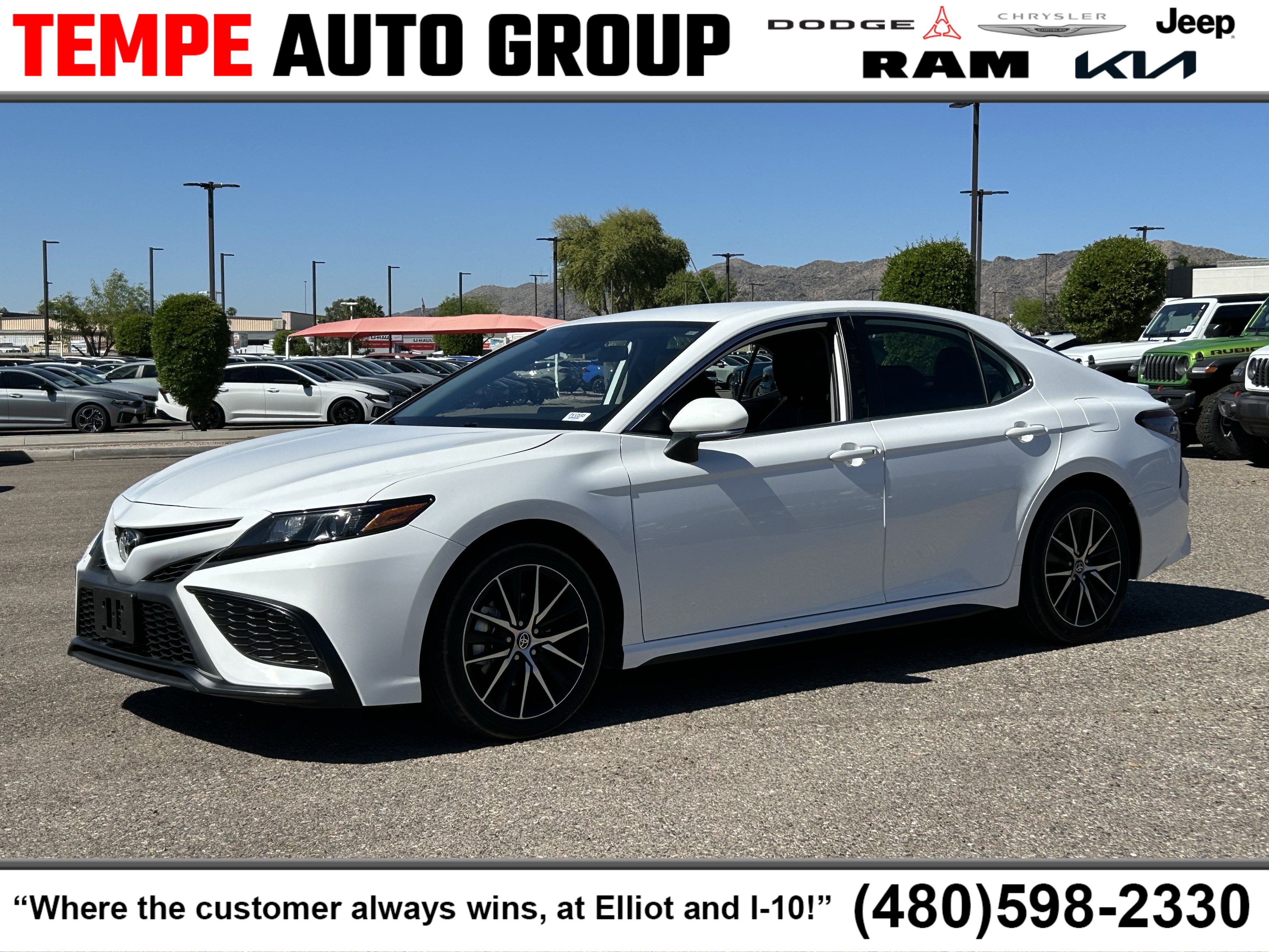 Used 2024 Toyota Camry SE w/ Blackout Package (TMS)