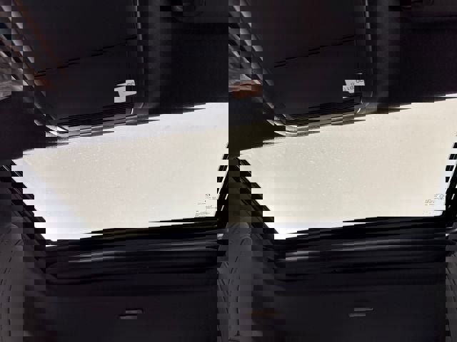 New 2026 MAZDA MAZDA3 Hatchback w/Premium Plus Pkg image 24