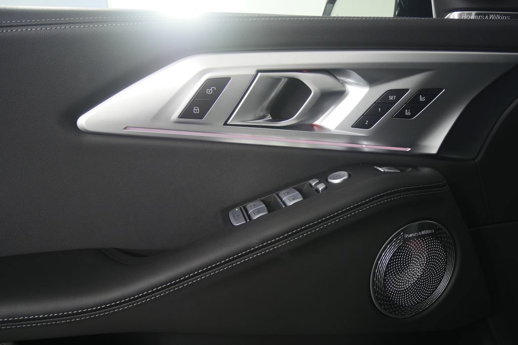 New 2026 BMW XM Label Red w/ M Driver's Package image 8