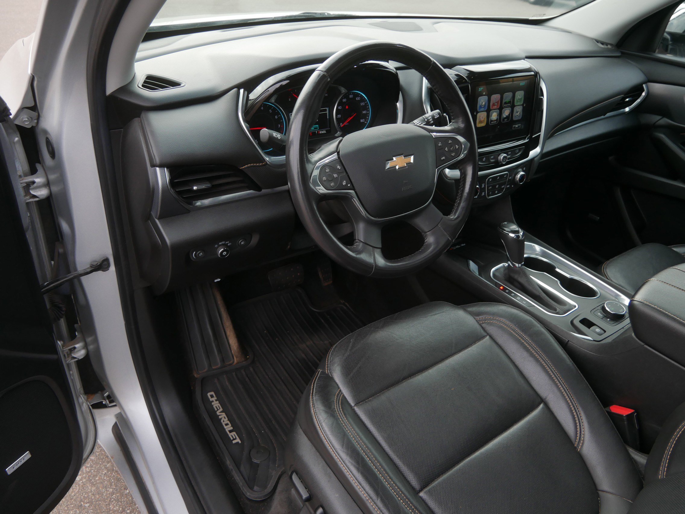 Used 2019 Chevrolet Traverse Premier AWD/4WD image 20