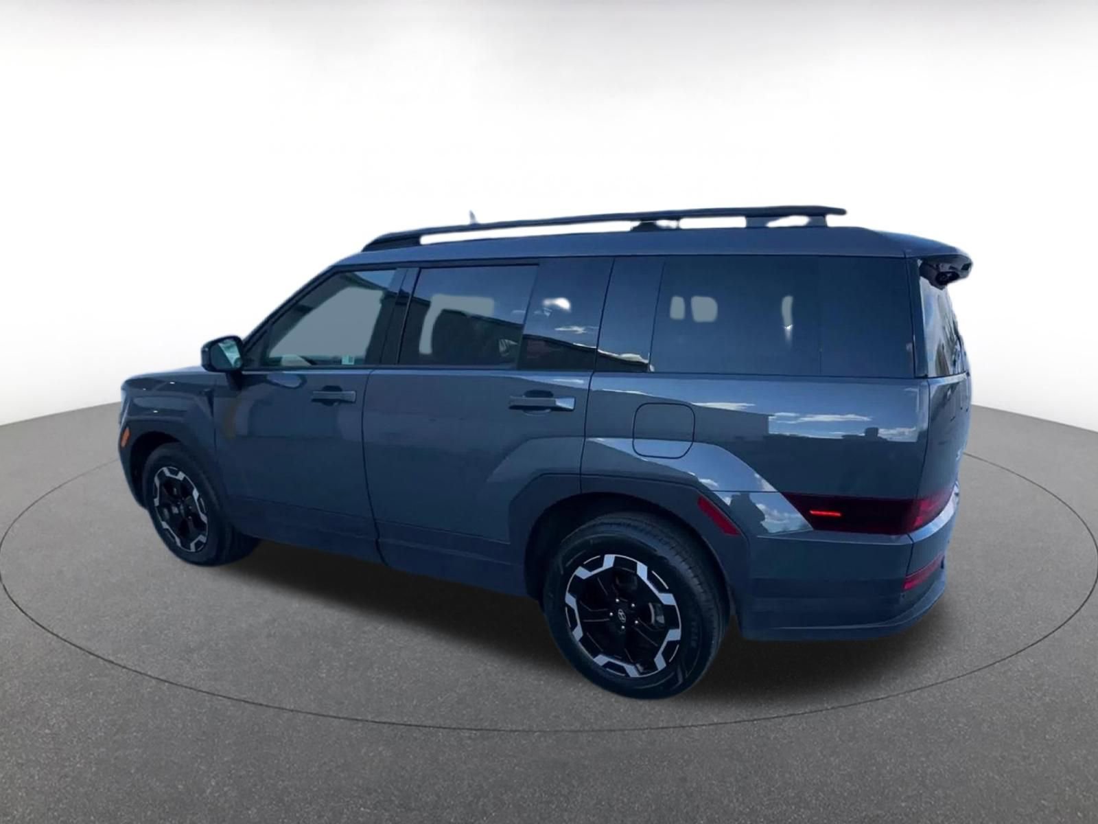 Used 2025 Hyundai Santa Fe SEL image 10