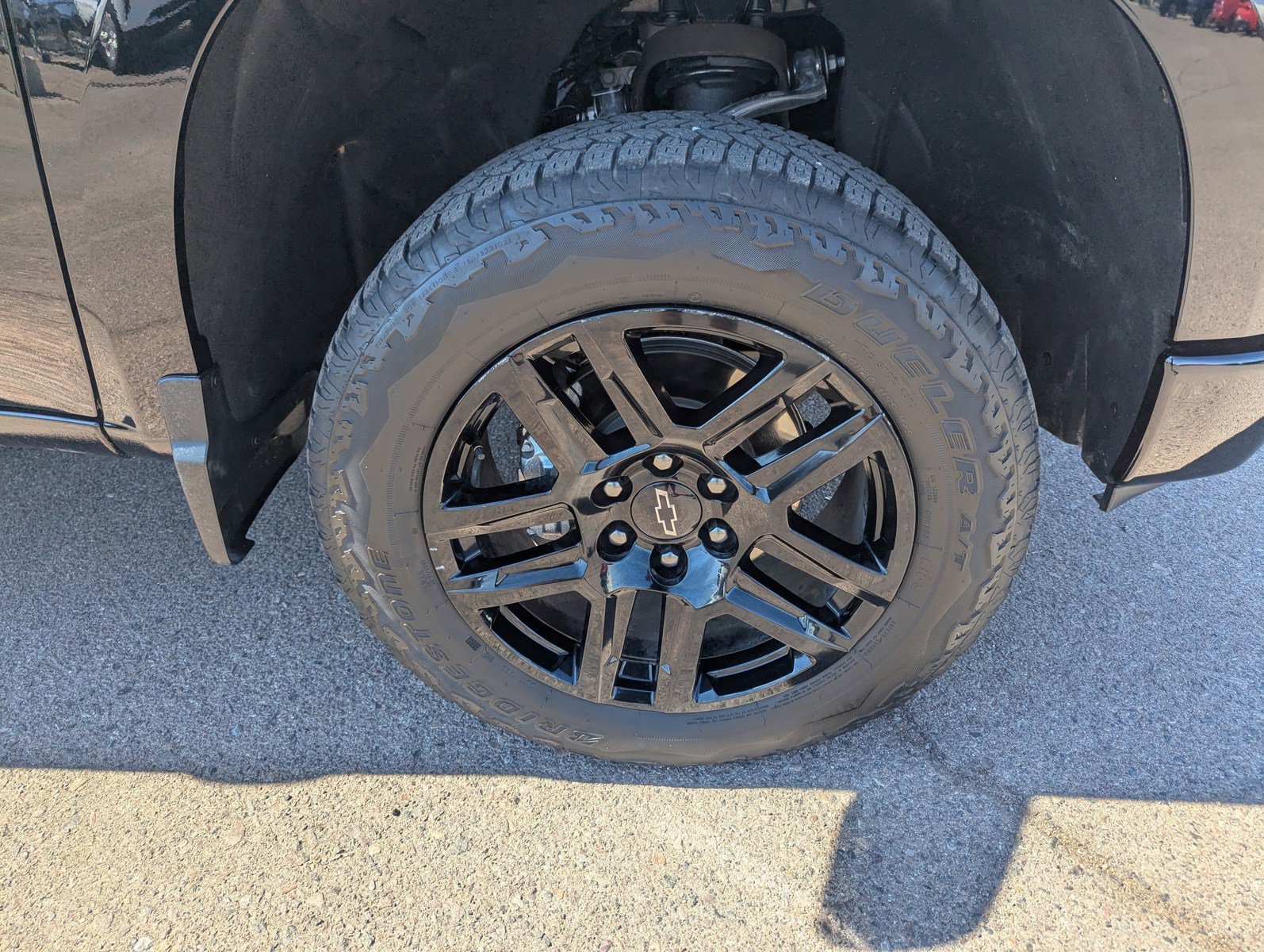 Used 2025 Chevrolet Silverado 1500 Custom Trail Boss image 9