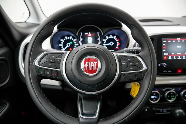 Used 2020 FIAT 500L Lounge image 31