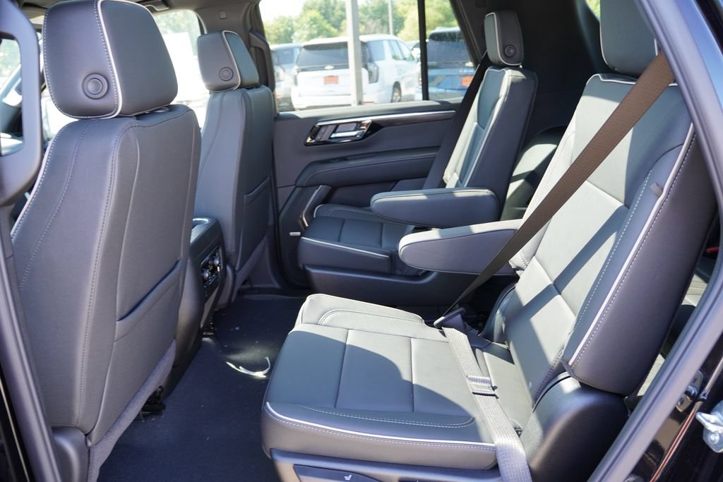 New 2026 Chevrolet Tahoe Premier w/ Sun And Tow Package AWD/4WD image 12