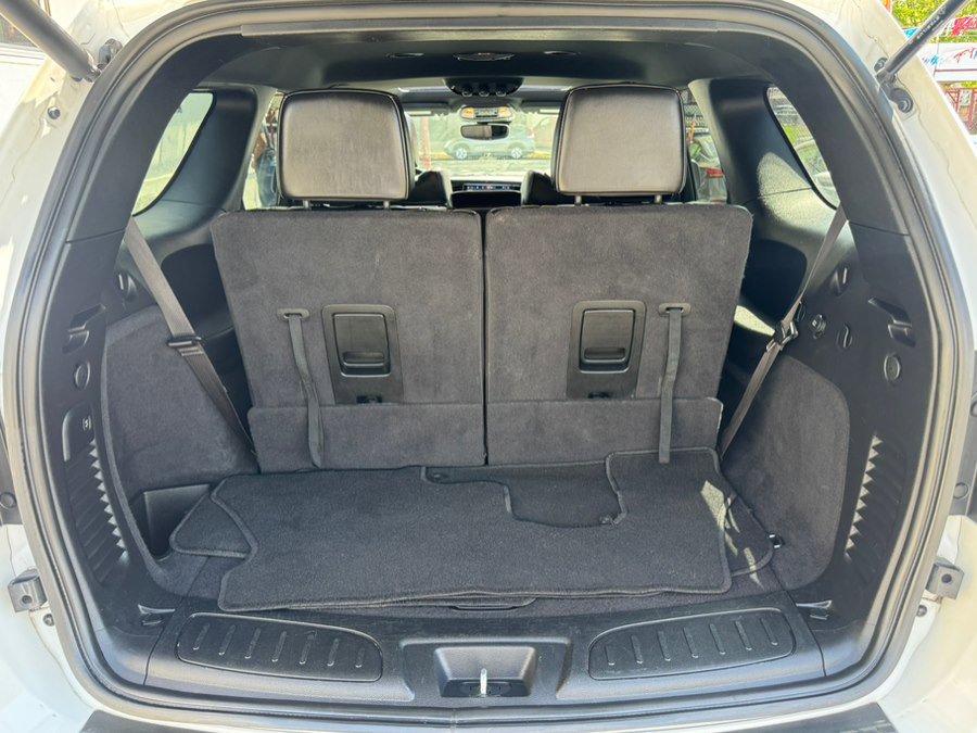 Used 2024 Dodge Durango GT image 33