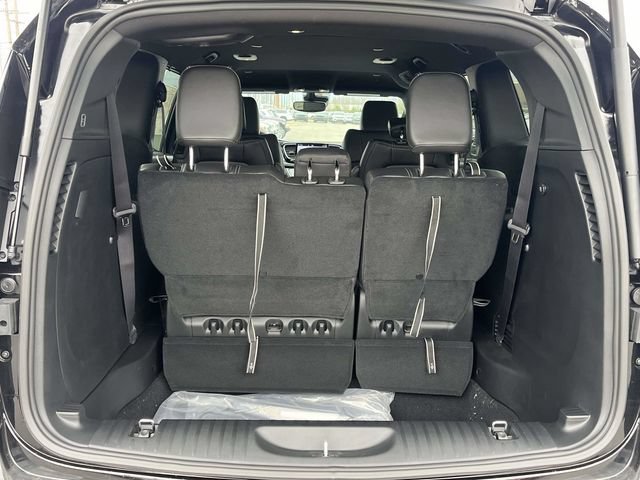 New 2026 Chrysler Pacifica Select w/ S Appearance Package FWD image 17