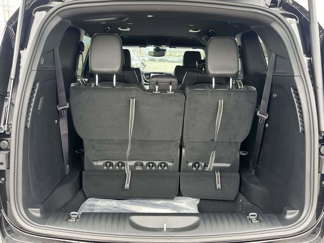 New 2026 Chrysler Pacifica Select w/ S Appearance Package FWD image 17