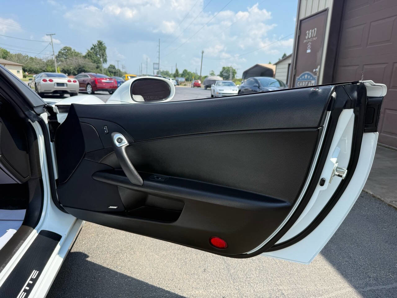 Used 2006 Chevrolet Corvette Convertible w/ Preferred Equipment Group image 33