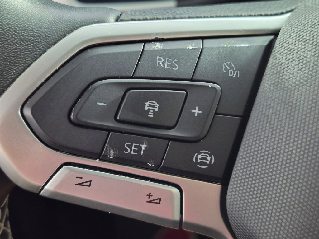 Used 2022 Volkswagen Atlas SE AWD/4WD image 17