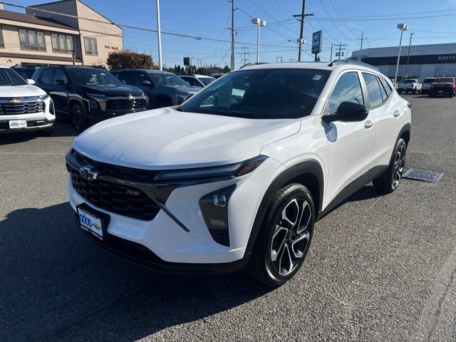 Used 2024 Chevrolet Trax RS w/ Sunroof Package