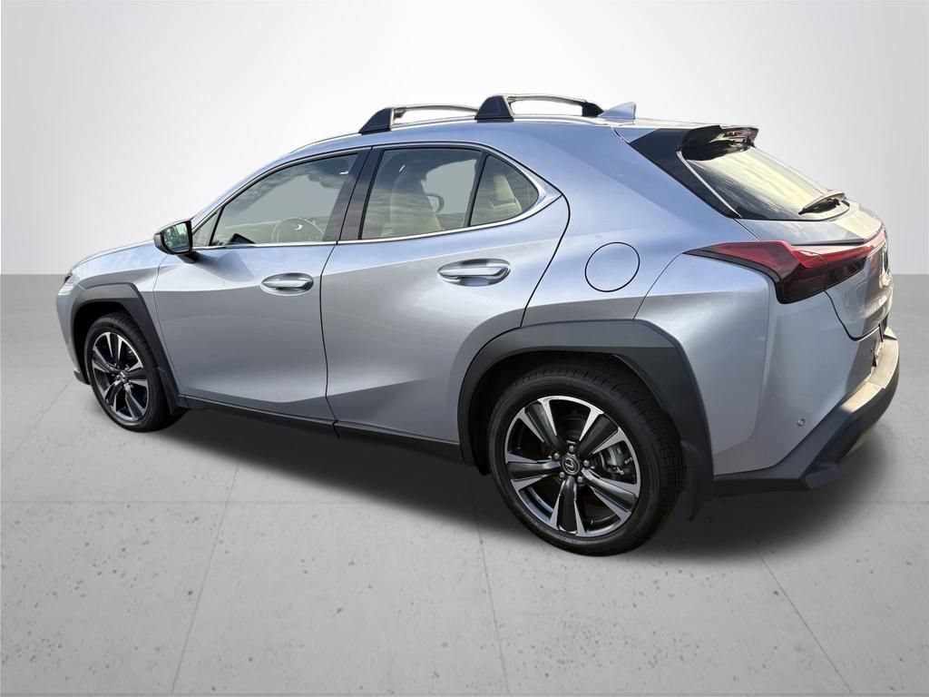 Used 2023 Lexus UX 250h AWD w/ Accessory Package (A2) image 9