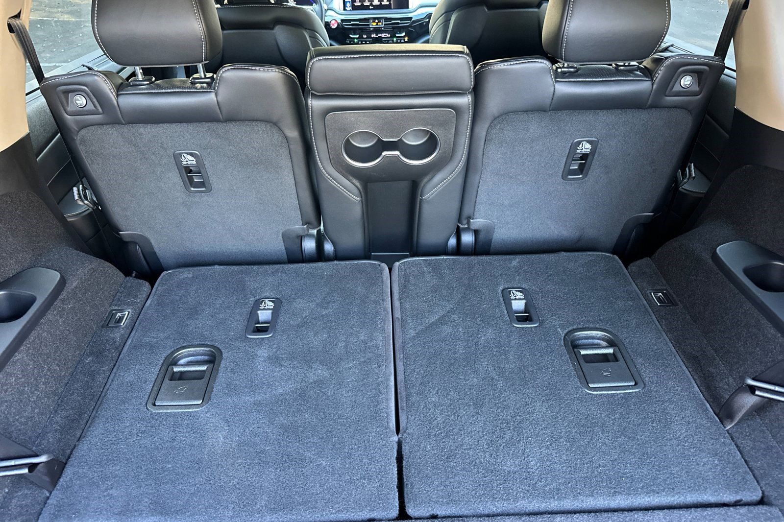 Certified 2025 Acura MDX FWD w/ Technology Package image 19