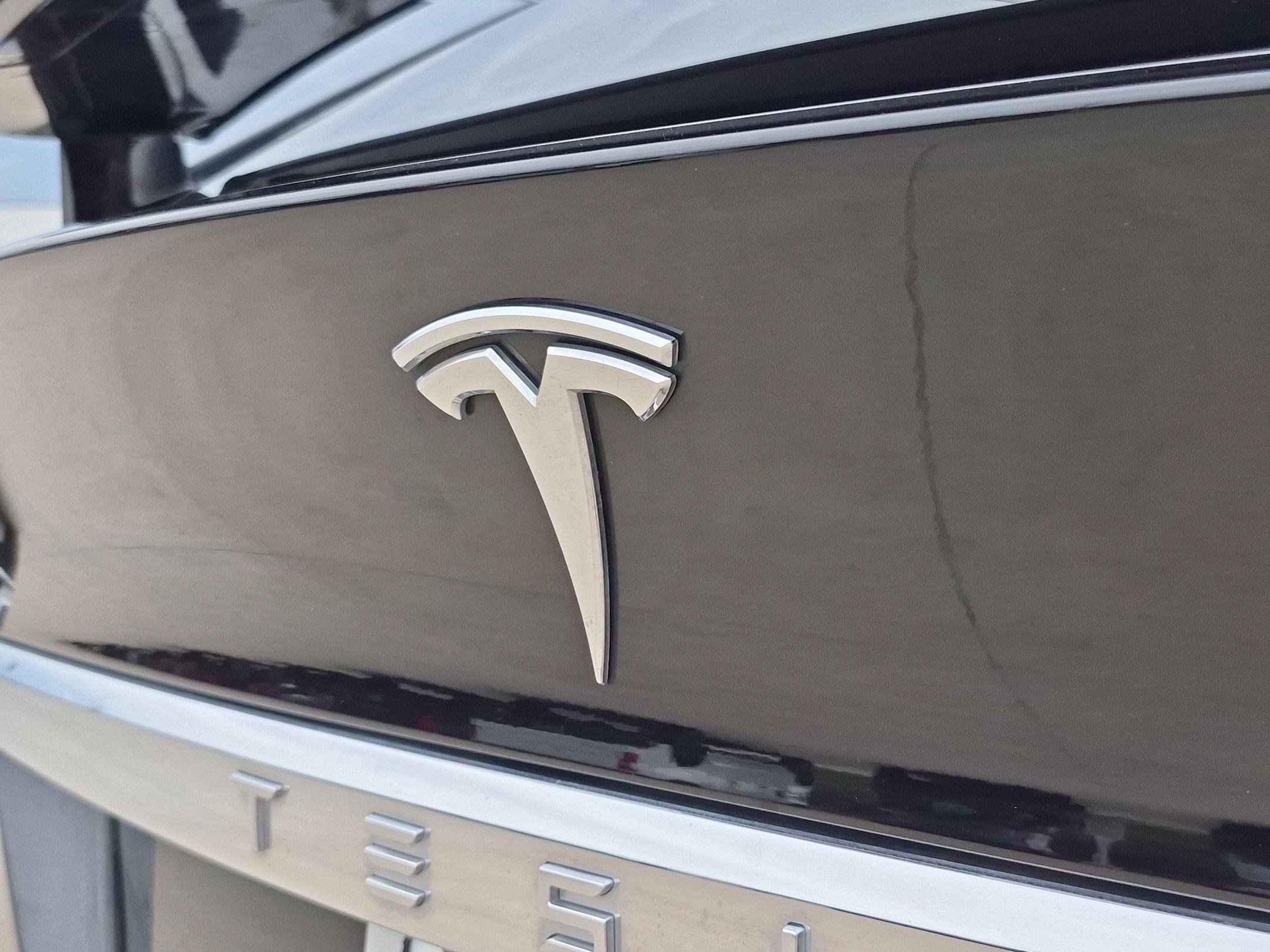 Used 2020 Tesla Model X Performance AWD/4WD image 13