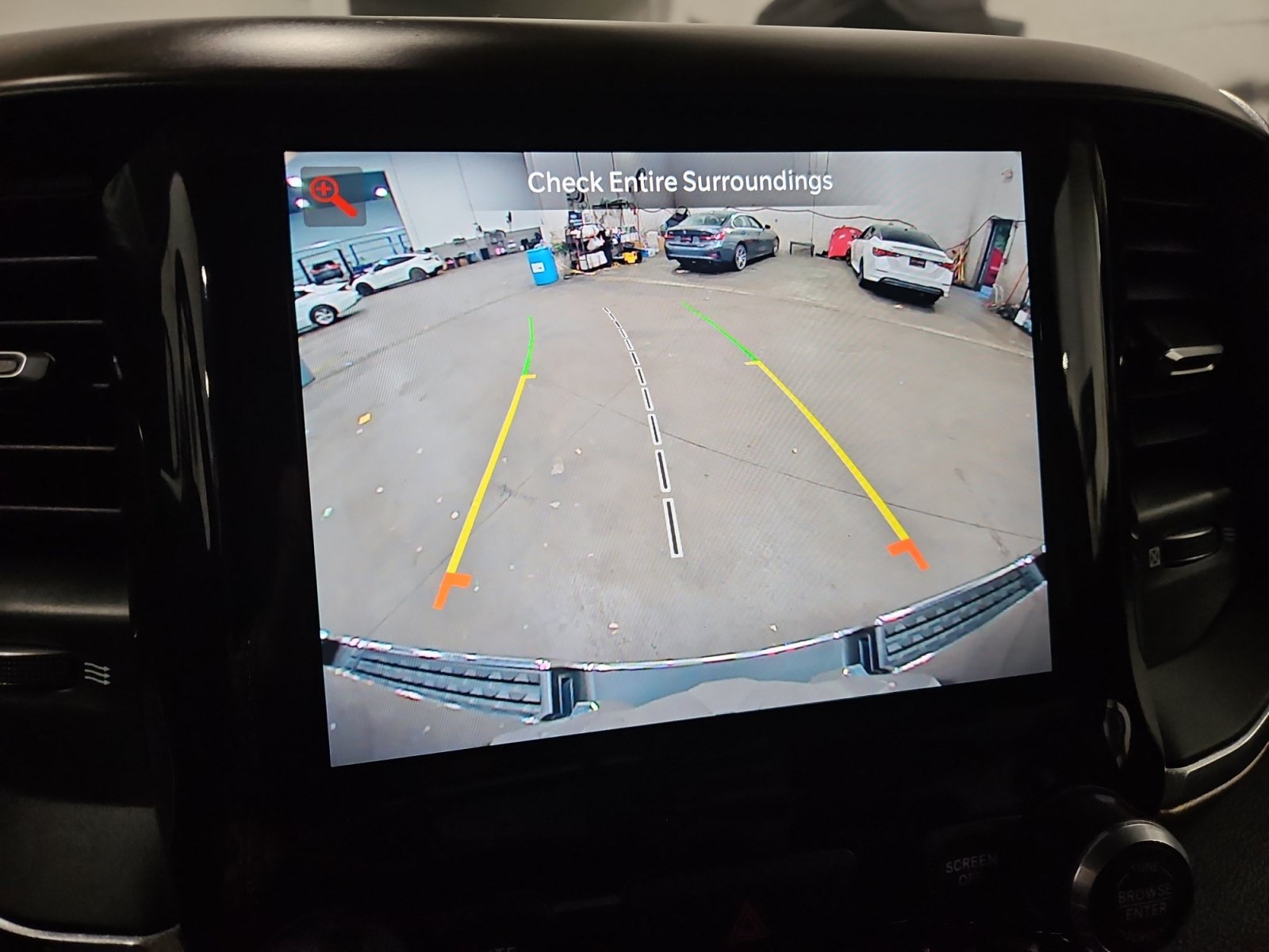 Used 2022 RAM 1500 Laramie AWD/4WD image 22