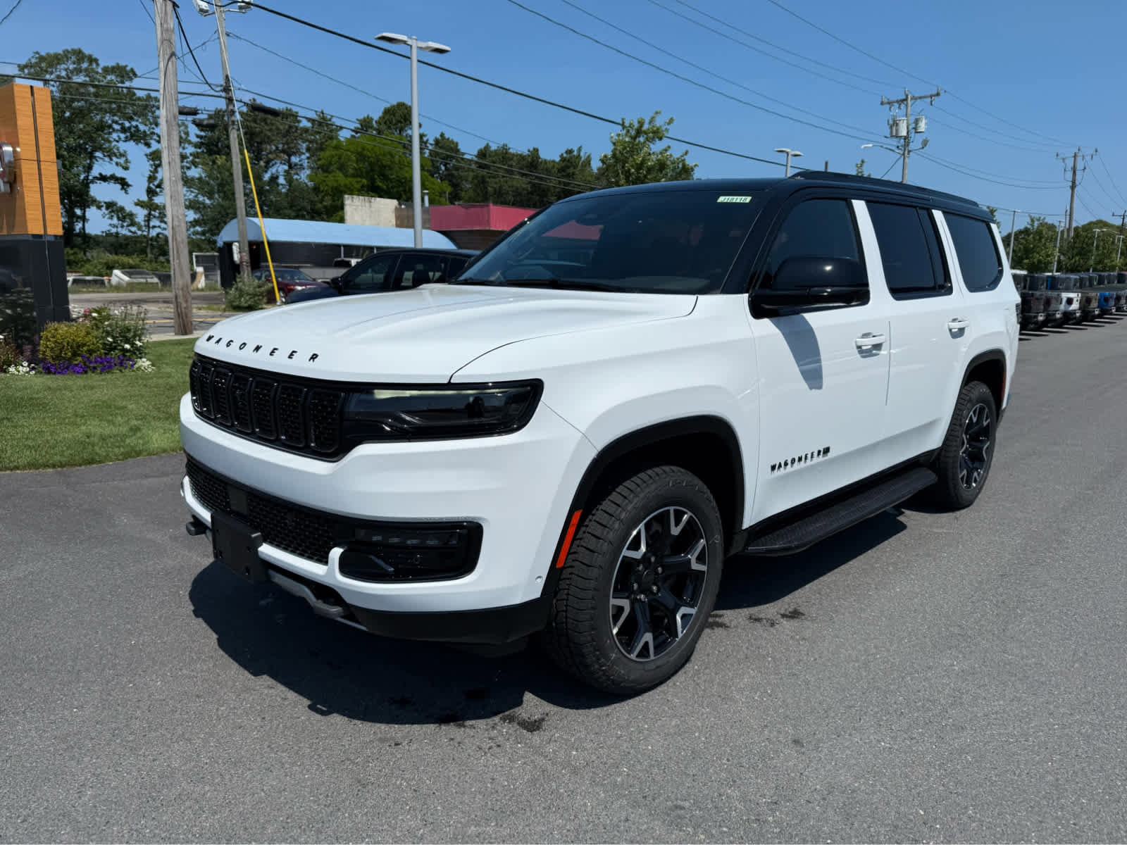 New 2025 Jeep Wagoneer Series II image 3