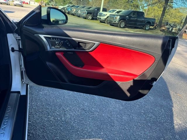 Used 2019 Jaguar F-TYPE Coupe image 10