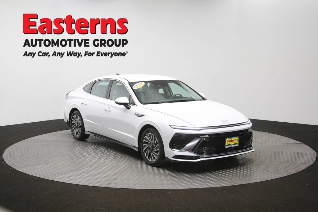 Used 2025 Hyundai Sonata SEL FWD image 49
