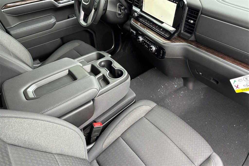 New 2025 GMC Sierra 1500 SLE image 13