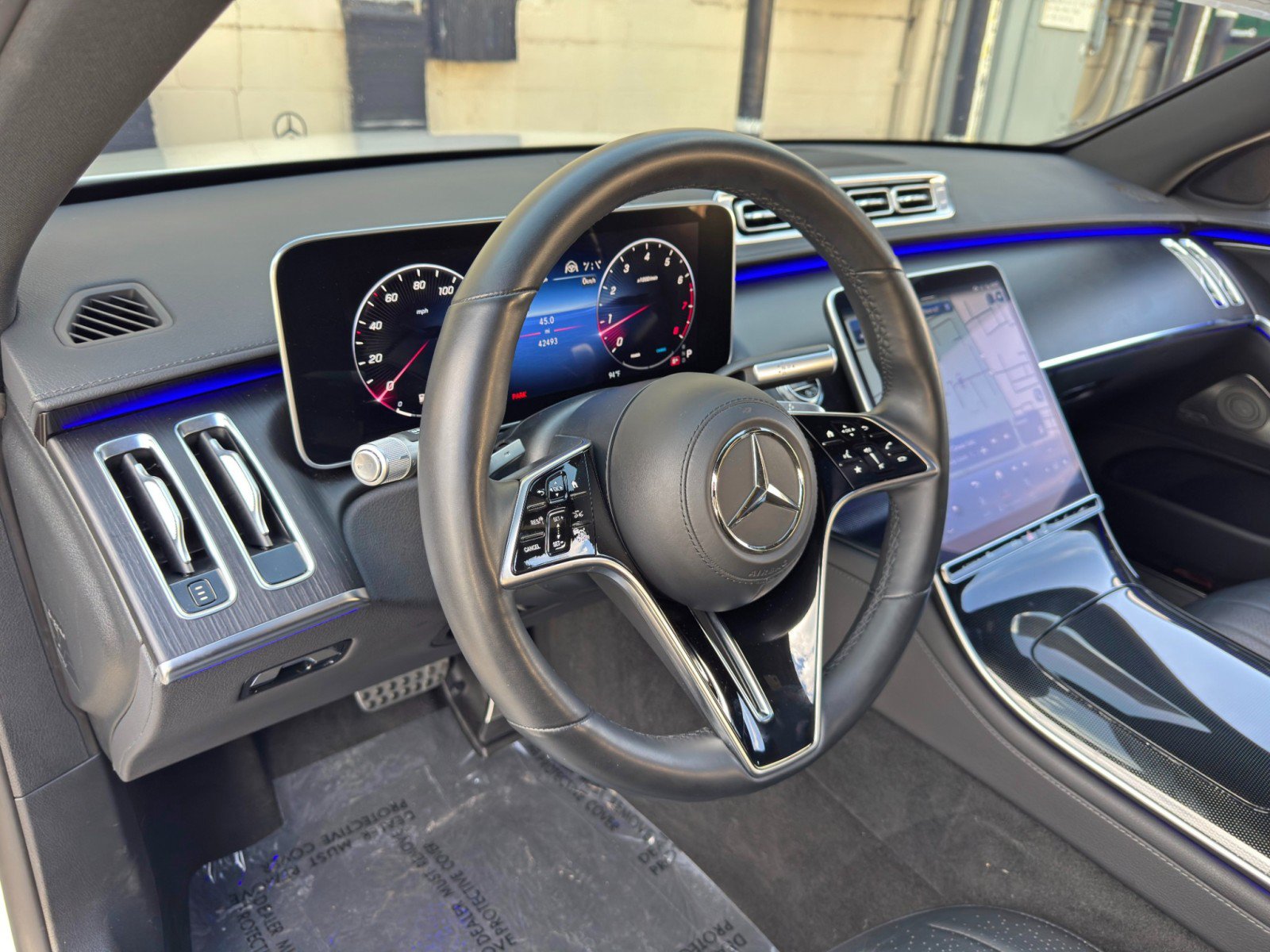Used 2023 Mercedes-Benz S 500 4MATIC w/ AMG Line image 14