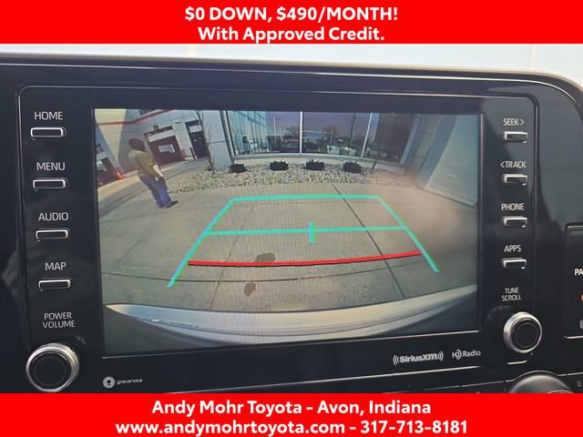 Used 2020 Toyota Highlander XLE image 20