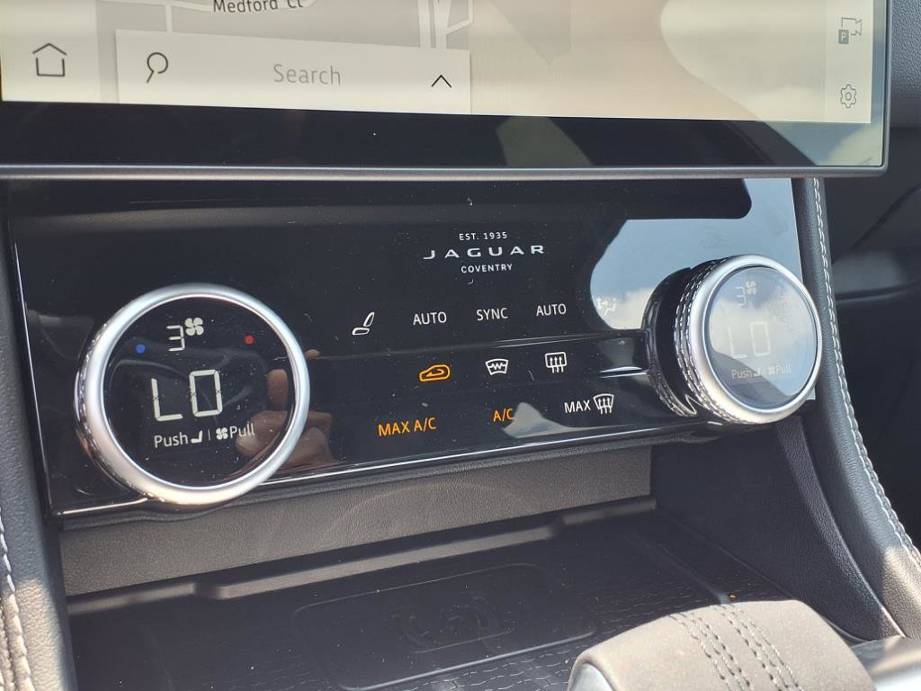 New 2026 Jaguar F-PACE R-Dynamic S image 13