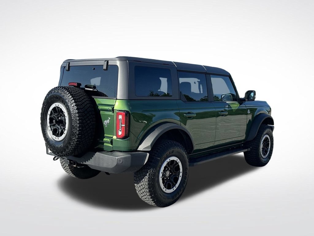 Used 2023 Ford Bronco Outer Banks w/ Sasquatch Package AWD/4WD image 8