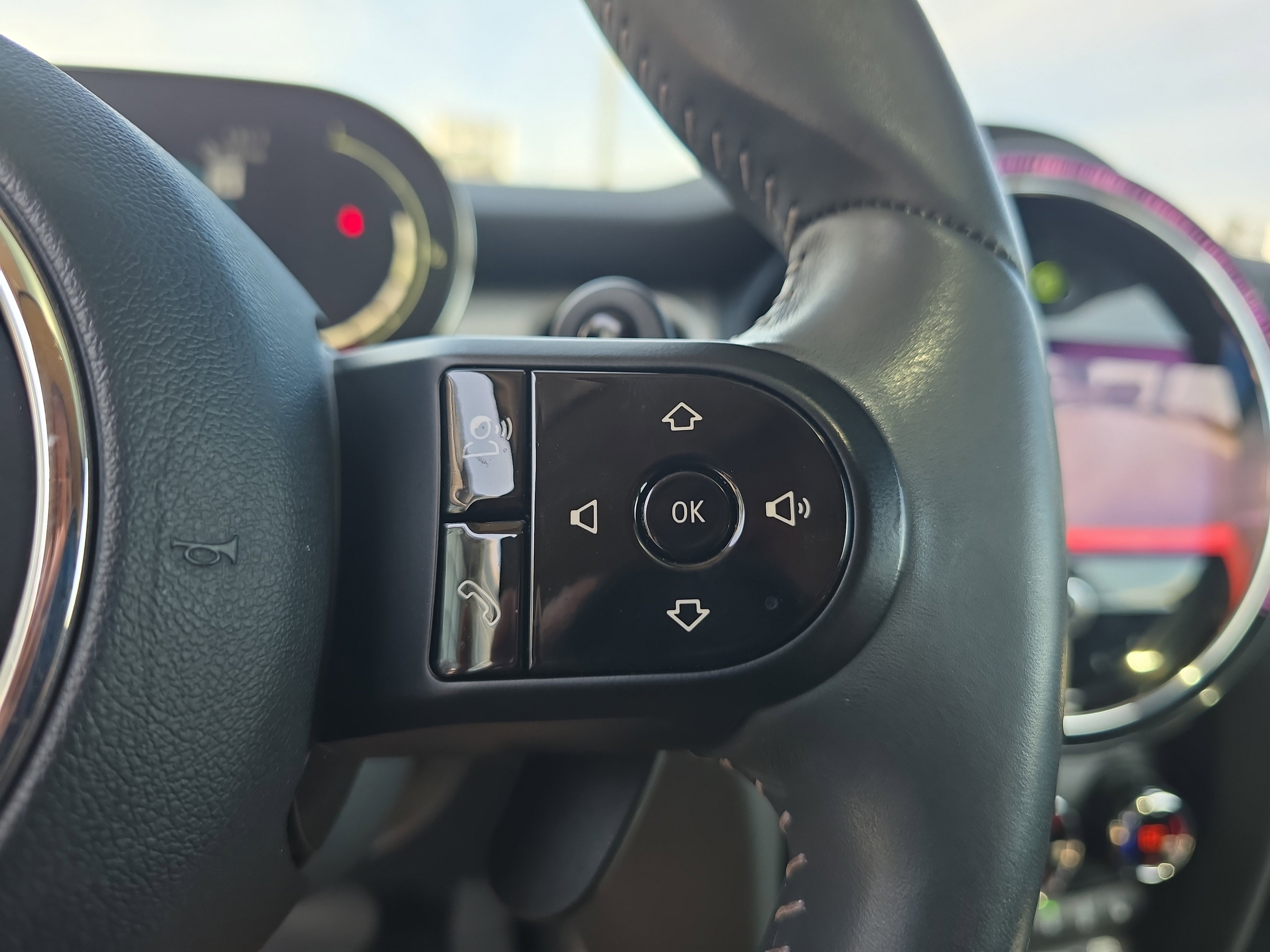 Used 2023 MINI Cooper S FWD image 22