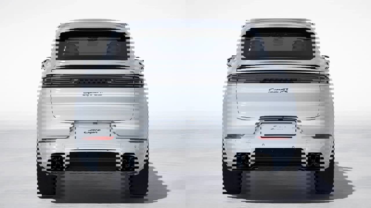 New 2026 Porsche Cayenne GTS image 8