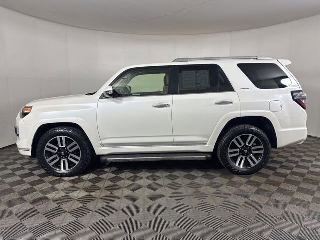 Used 2015 Toyota 4Runner Limited AWD/4WD image 7