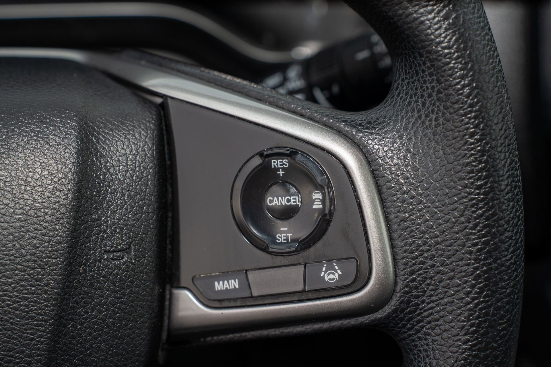 Used 2020 Honda CR-V EX image 30