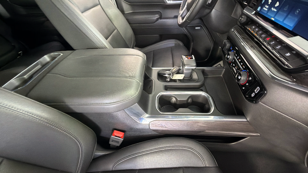 Certified 2024 Chevrolet Silverado 1500 LTZ w/ Technology Package AWD/4WD image 36
