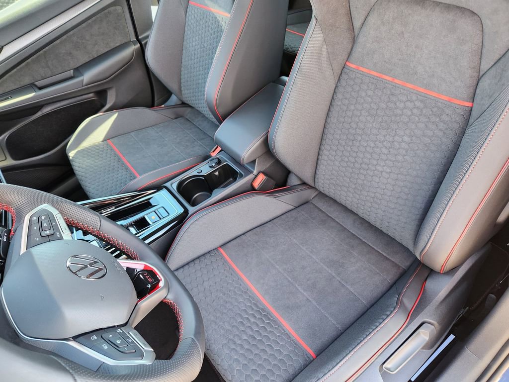 New 2026 Volkswagen GTI SE image 10