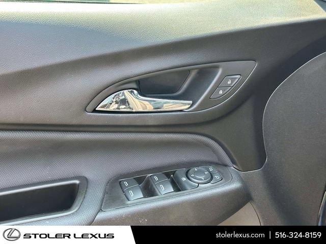 Used 2024 Chevrolet Equinox RS w/ RS Leather Package AWD/4WD image 18