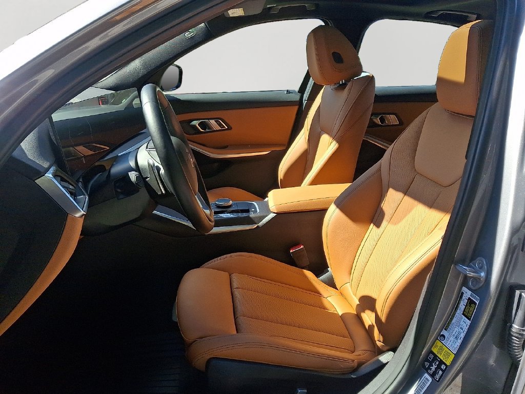 Certified 2023 BMW 330i xDrive Sedan w/ Premium Package AWD/4WD image 14