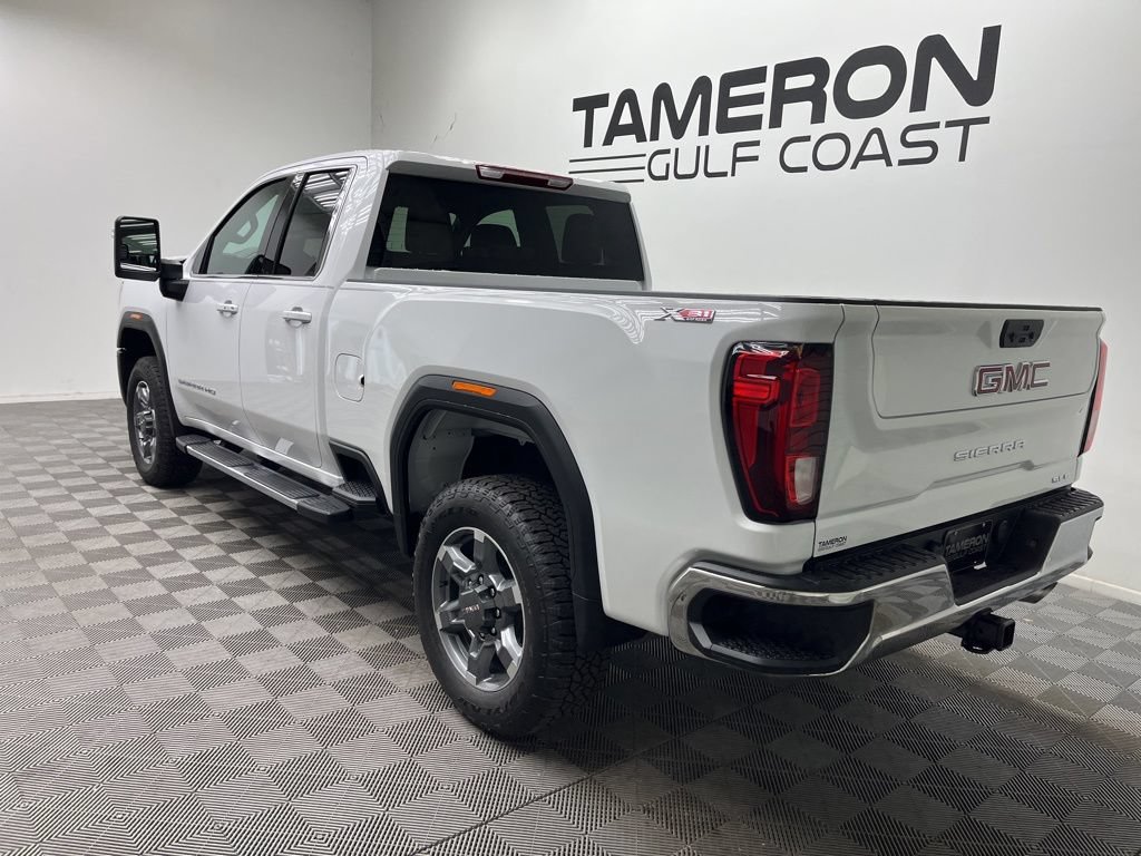 New 2026 GMC Sierra 2500 SLE AWD/4WD image 3