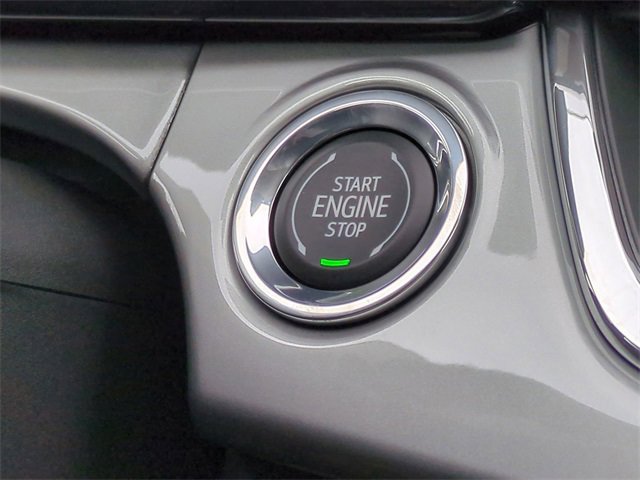 New 2026 Chevrolet Trax LT w/ Sunroof Package image 28