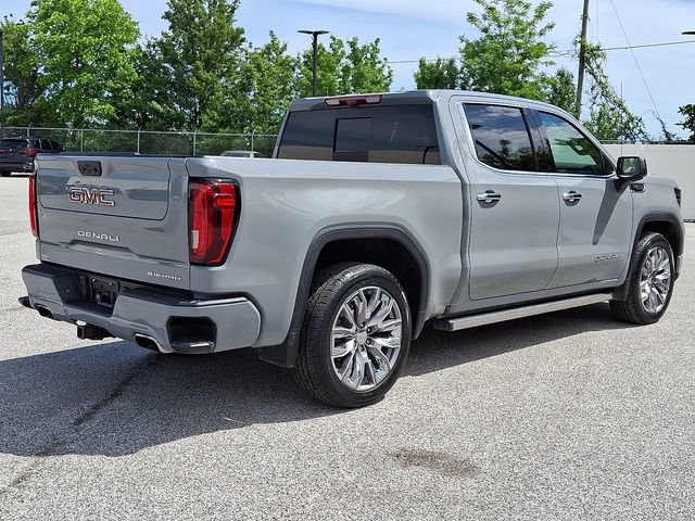 Used 2024 GMC Sierra 1500 Denali AWD/4WD image 9