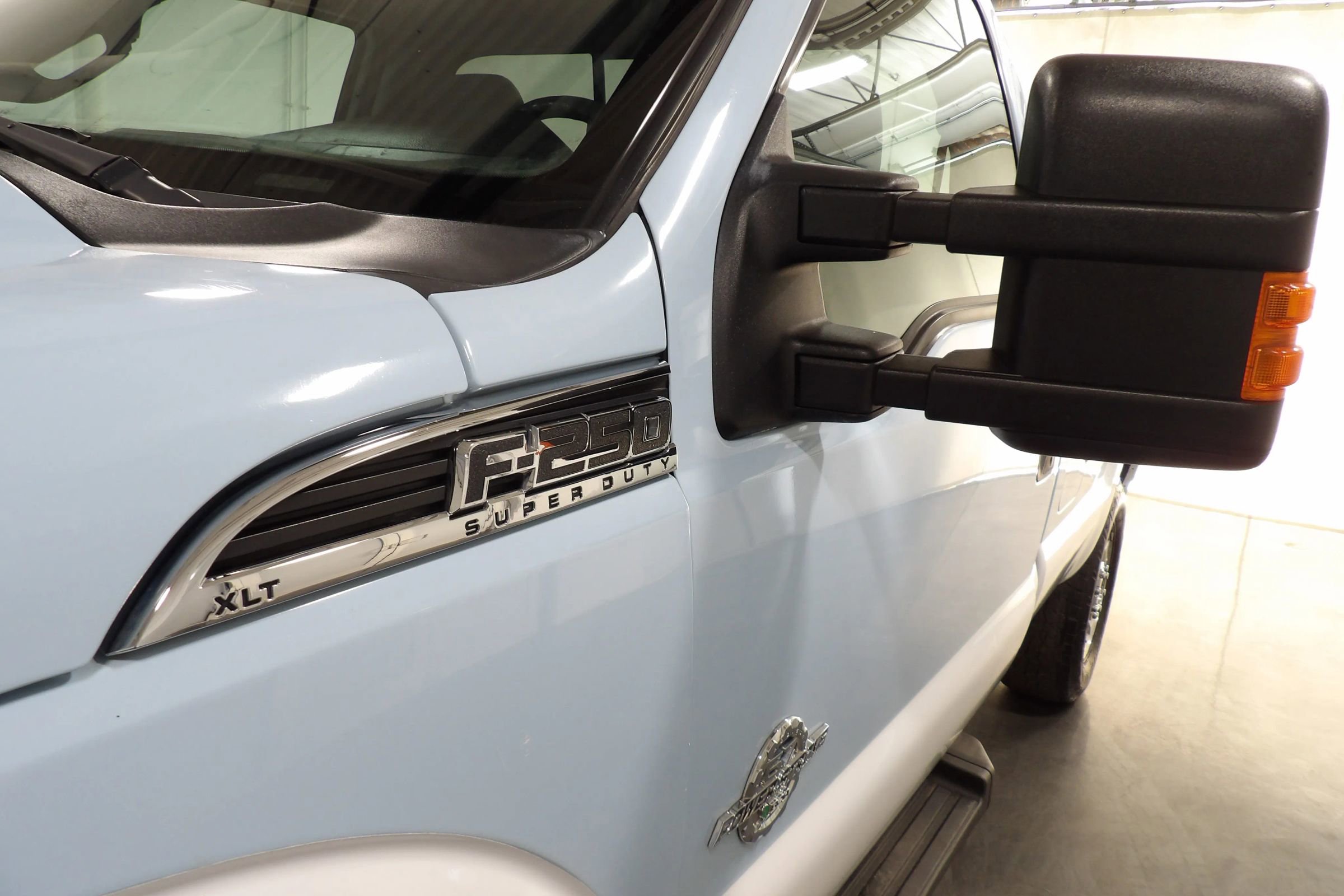 Used 2015 Ford F250 XLT w/ XLT Interior Package image 9