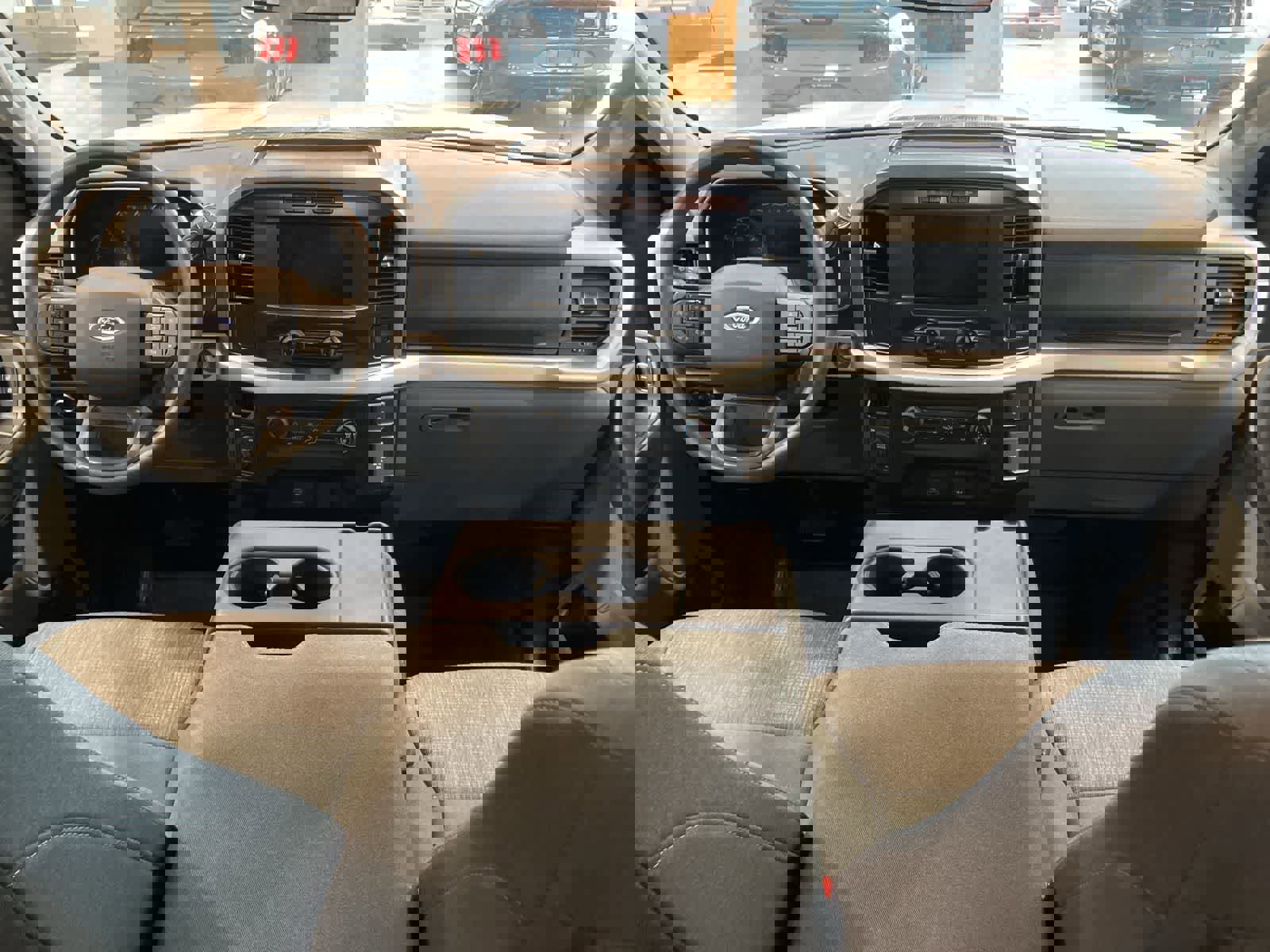 Used 2021 Ford F150 XLT image 24