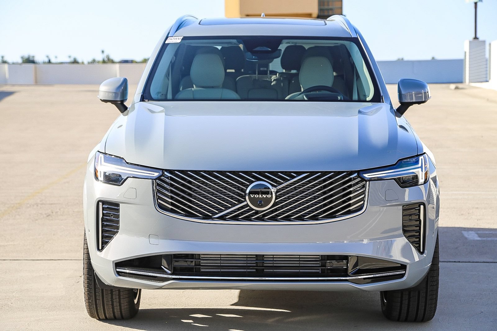 New 2026 Volvo XC90 T8 Ultra w/ Protection Package Premier AWD/4WD image 2