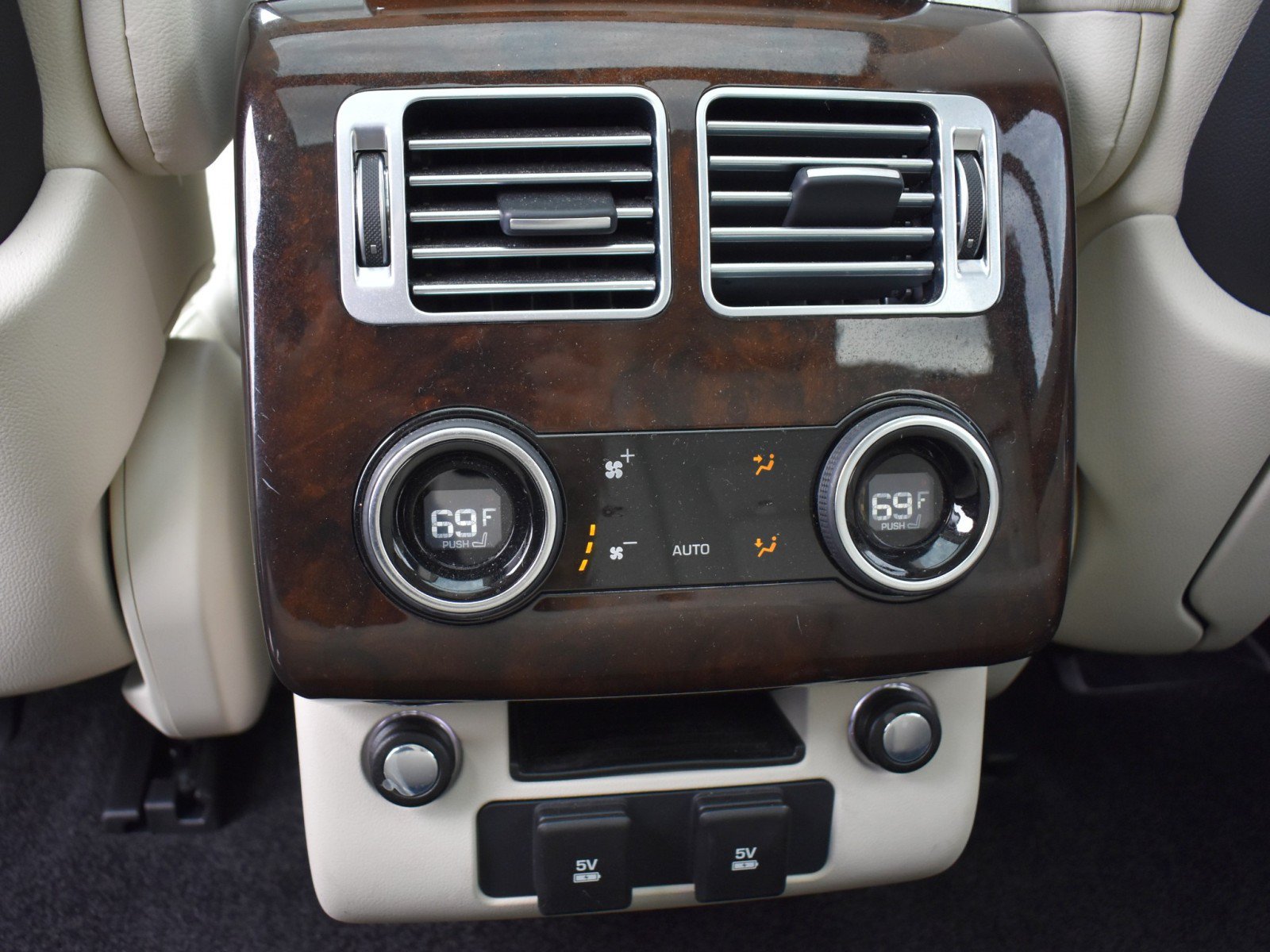 Used 2021 Land Rover Range Rover AWD/4WD image 37