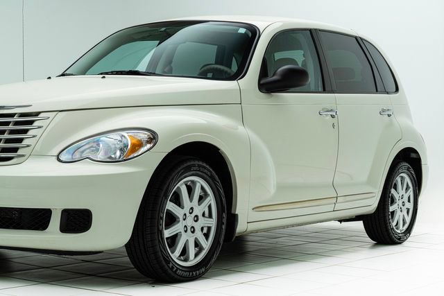 Used 2007 Chrysler PT Cruiser Touring w/ Fleet Value Group I image 9