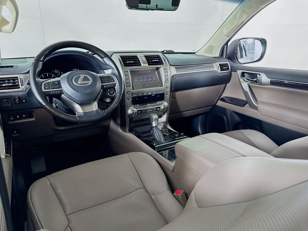 Used 2020 Lexus GX 460 Premium AWD/4WD image 30