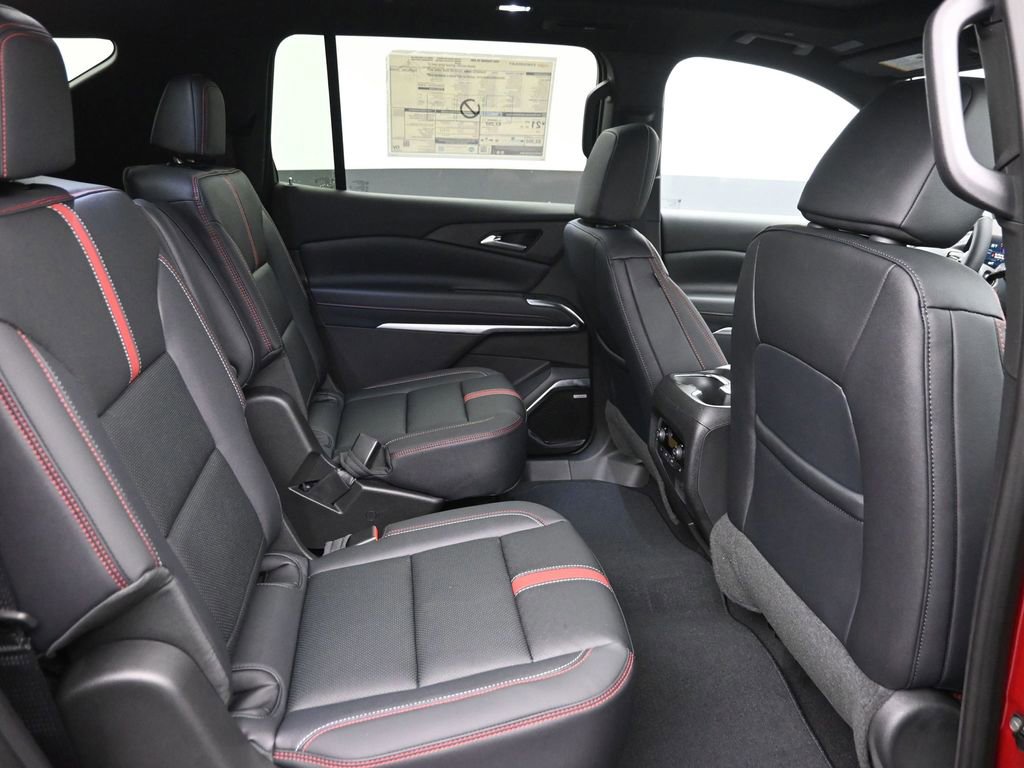 New 2026 Chevrolet Traverse RS image 8