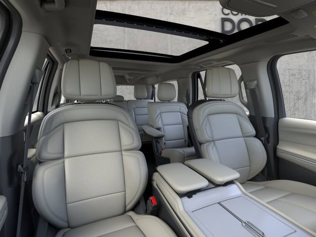New 2026 Lincoln Navigator L Reserve AWD/4WD image 10