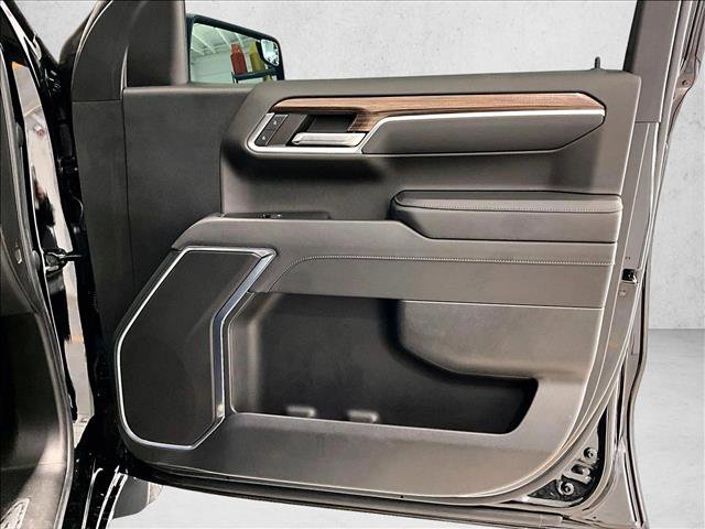 Used 2023 Chevrolet Silverado 1500 LT RWD image 19