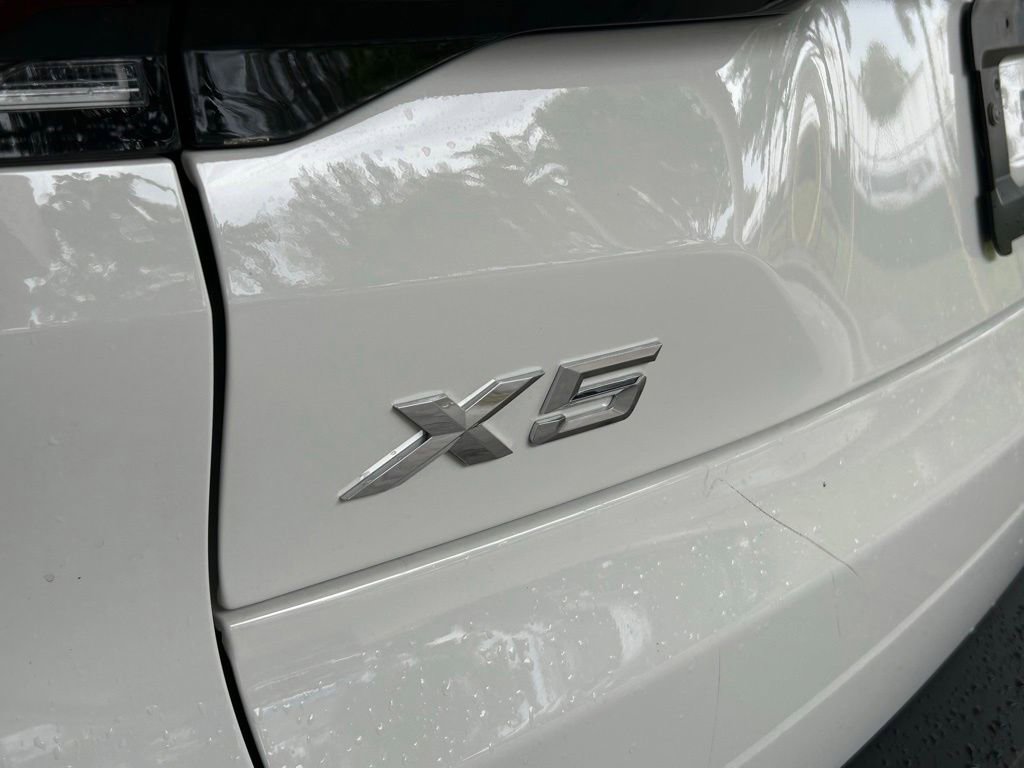 Used 2026 BMW X5 xDrive40i w/ Premium Package AWD/4WD image 18