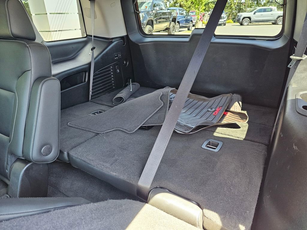 Used 2019 GMC Yukon SLT w/ Open Road Package AWD/4WD image 57